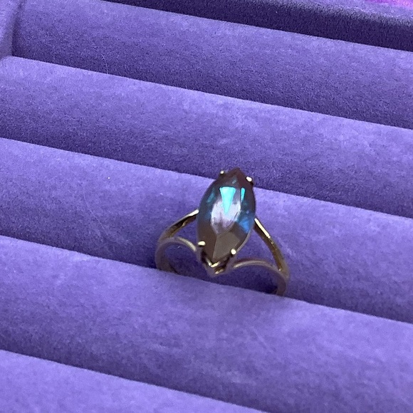 Antique Saphiret set in 10 kt gold Women's Ring size 6 - Picture 7 of 8